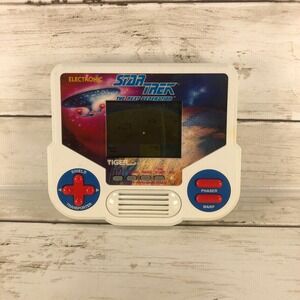 Vintage 1993 Tiger Electronics Star Trek The Next Generation Handheld LCD Game
